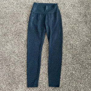 Allfenix Blue Cheetah Print Leggings